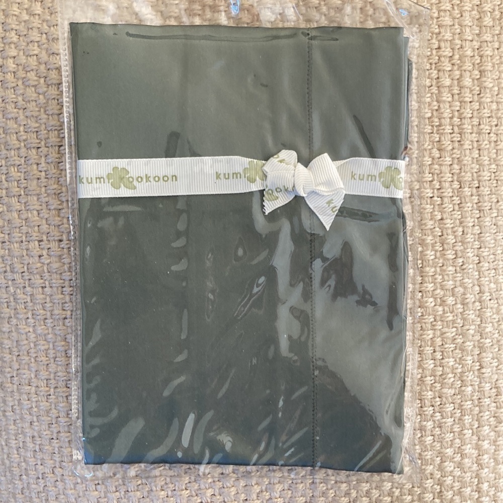 Kumi Kookoon Silk Pillow Sham 14 x 19” NWT